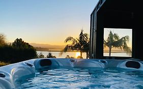 Peninsula Paradise